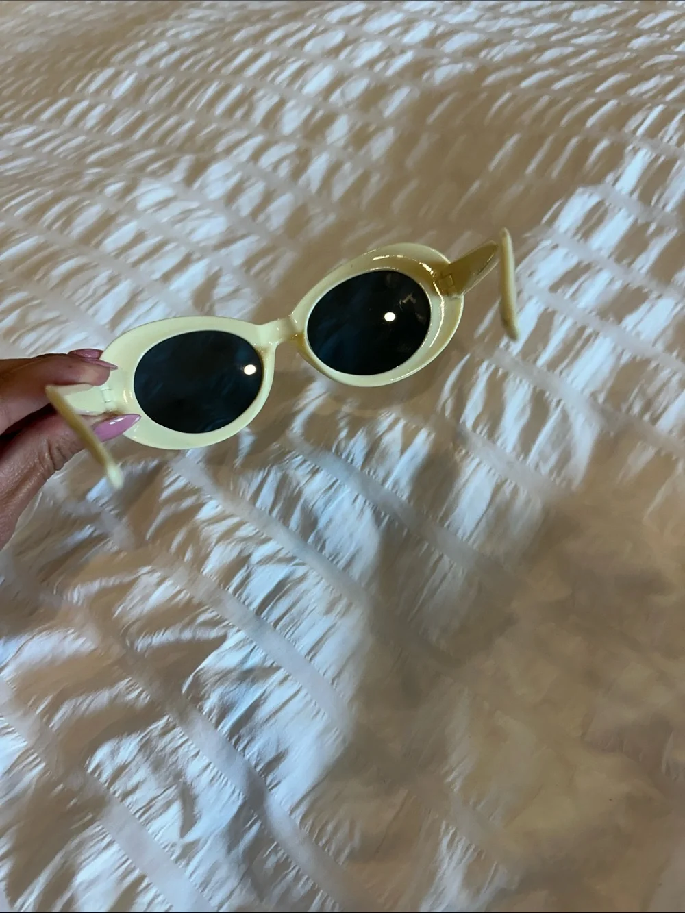 Butter Yellow Oval Retro Sunglasses Frames with Black Lenses